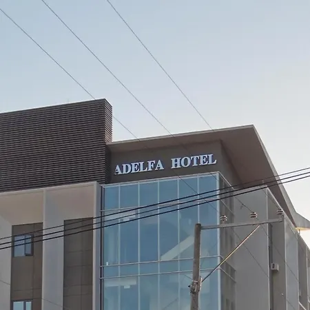 Adelfa Hotel